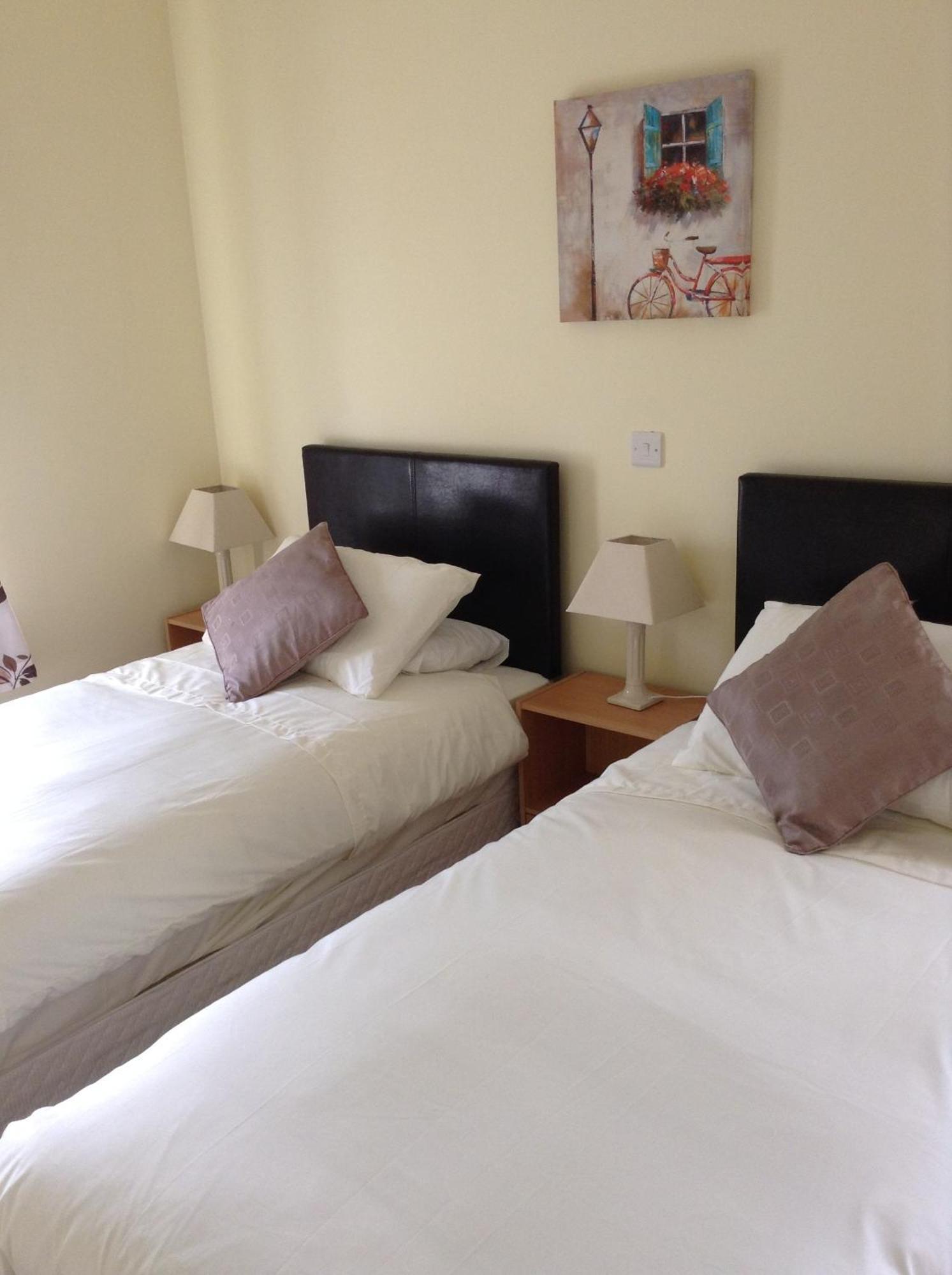Deerpark Manor Bed And Breakfast Swinford Room photo